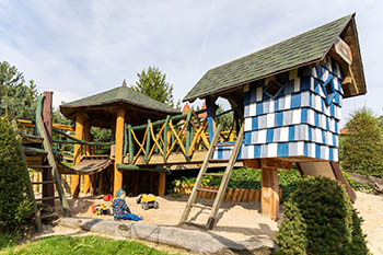 Ferienhaus mit Spielplatz in Sachsen